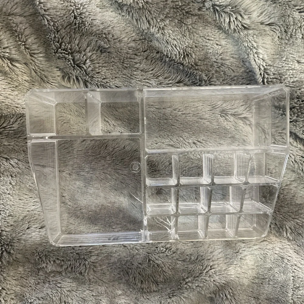 Clear acrylic makeup organizer